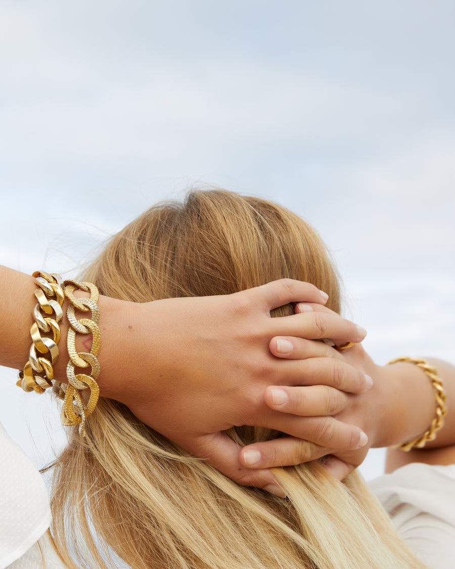 White and yellow gold link bracelet