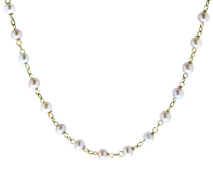 Yellow gold necklace with cultivated pearls
