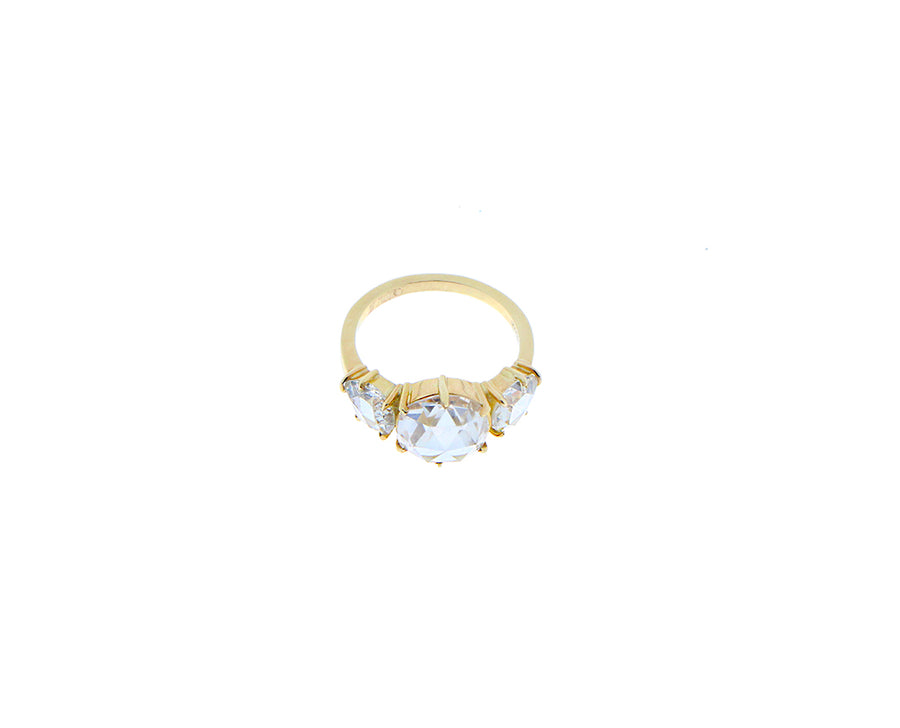 Yellow gold ring with a rose cut diamond and two pear shaped rose cut diamonds