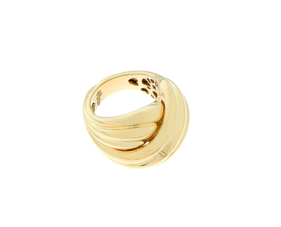 Yellow gold knot ring