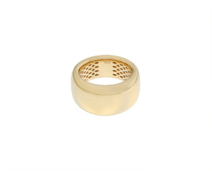 Yellow gold ring