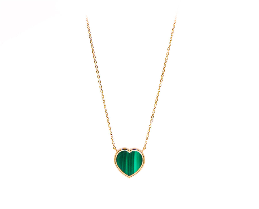 Yellow gold bracelet with a malachite heart charm