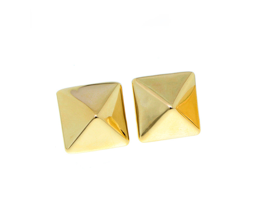 Yellow gold pyramid stud earrings