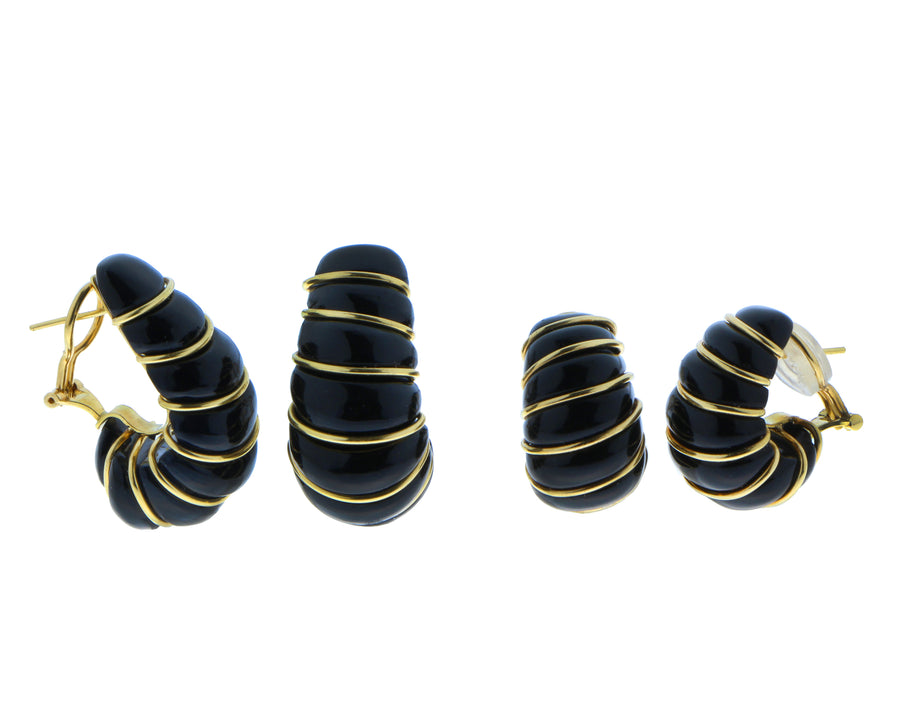 Edelsteen schelp oorbellen met geel goud