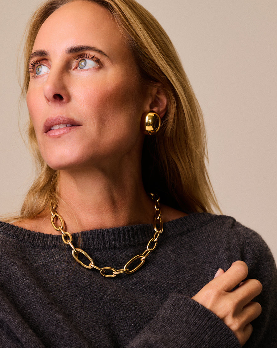 Yellow gold chain necklace