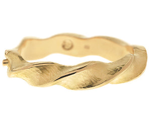 Hammered & twisted bangle bracelet