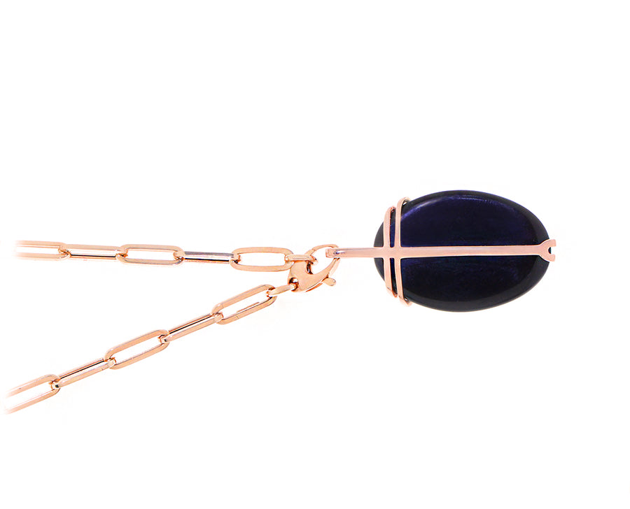 Rose gold and diamond cabochon cut onyx scarabee pendant
