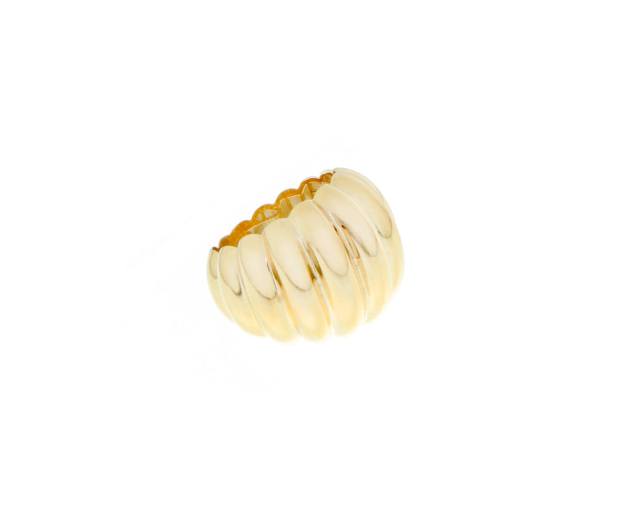 Yellow gold ribbed ring