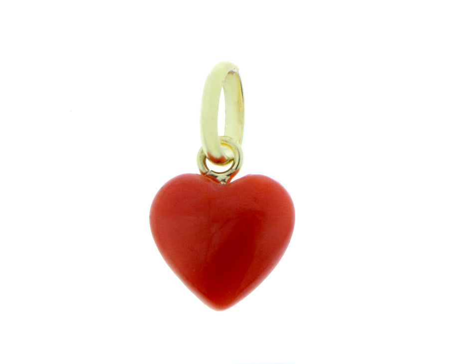 Coral and yellow gold pendant