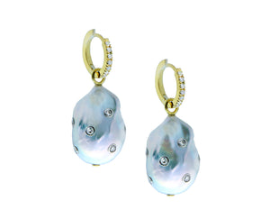 Yellow gold and diamond earrings pearl pendants with diamonds