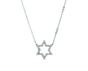 White gold necklace with a diamond star pendant