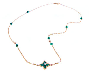 Rose gold necklace with a malachite and diamond clover