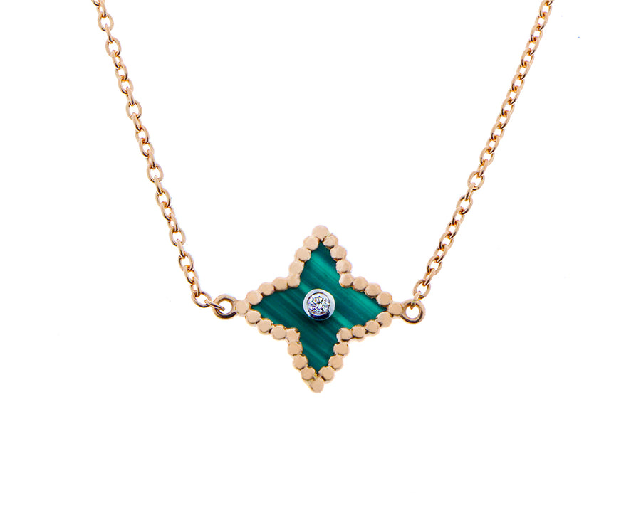 Rose gold necklace with a malachite and diamond clover