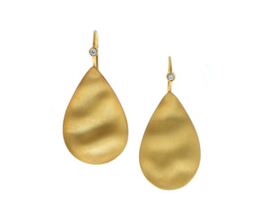Yellow gold and diamond pear-shaped earrings