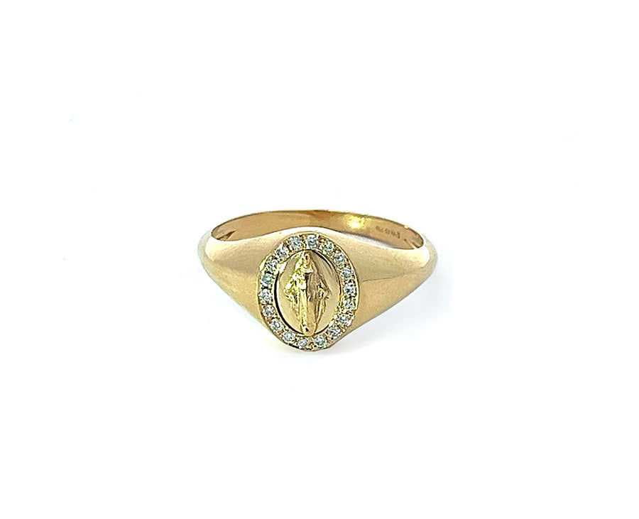 Yellow gold Maria ring with diamonds and white enamel