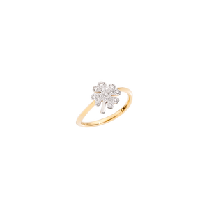 Ring with diamond clover