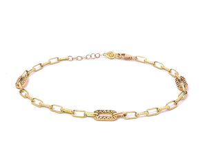 Yellow gold bracelet with 3 diamond links