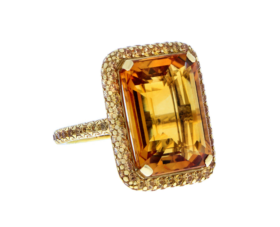 Yellow gold ring with a citrine and yellow sapphire
