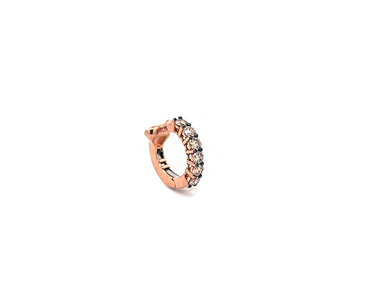 White or rose gold earcuff with diamonds