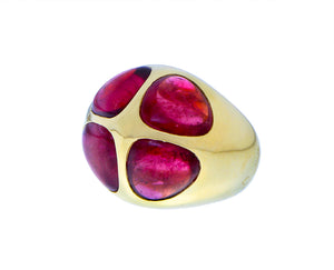 Vintage yellow gold Pomellato ring with cabochon cut rubelite