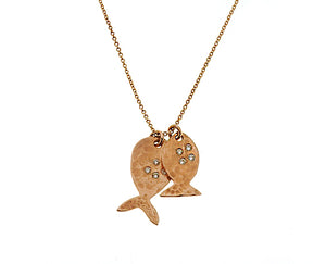Yellow gold necklace with 2 fish pendants, set with in total 9 diamonds