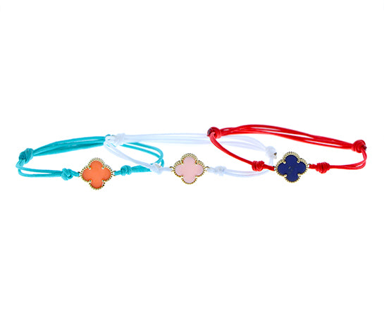 Yellow gold clover bracelet