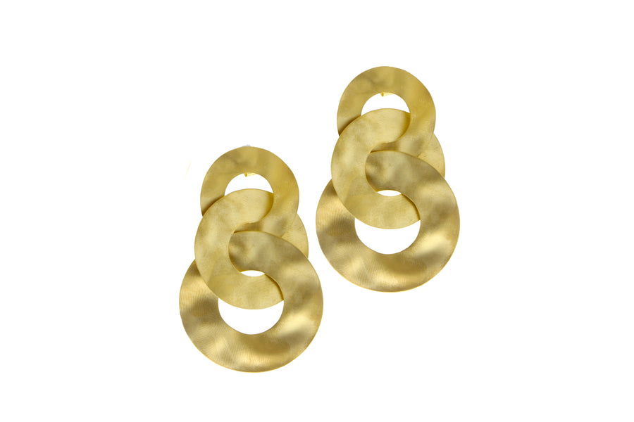 Yellow gold 3 ringed earrings